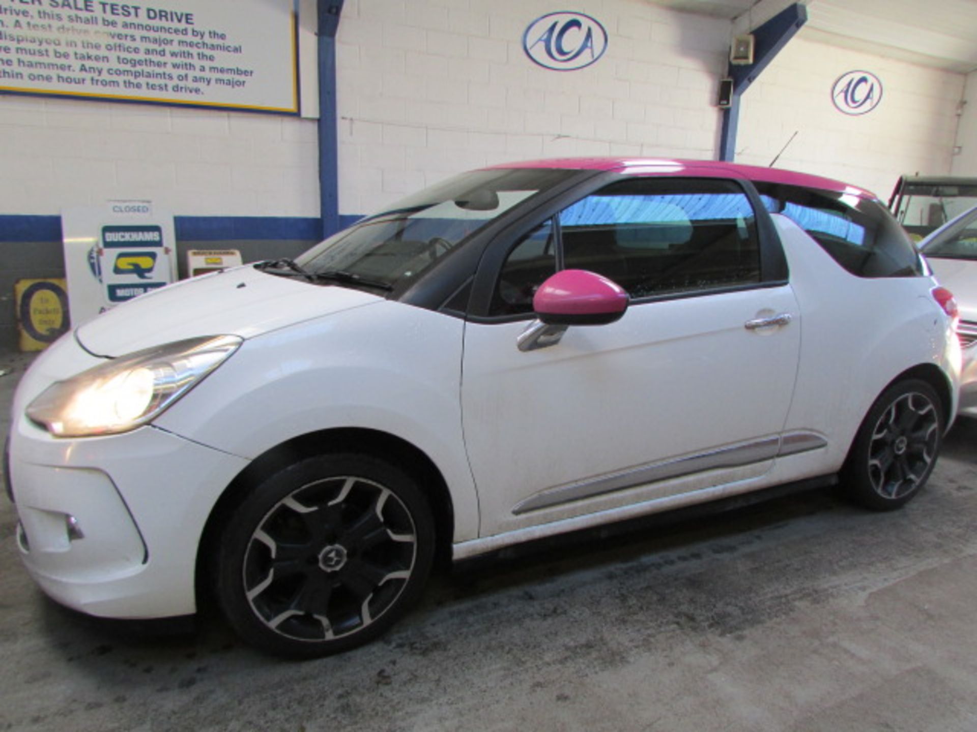 12 12 Citroen DS3 Style +