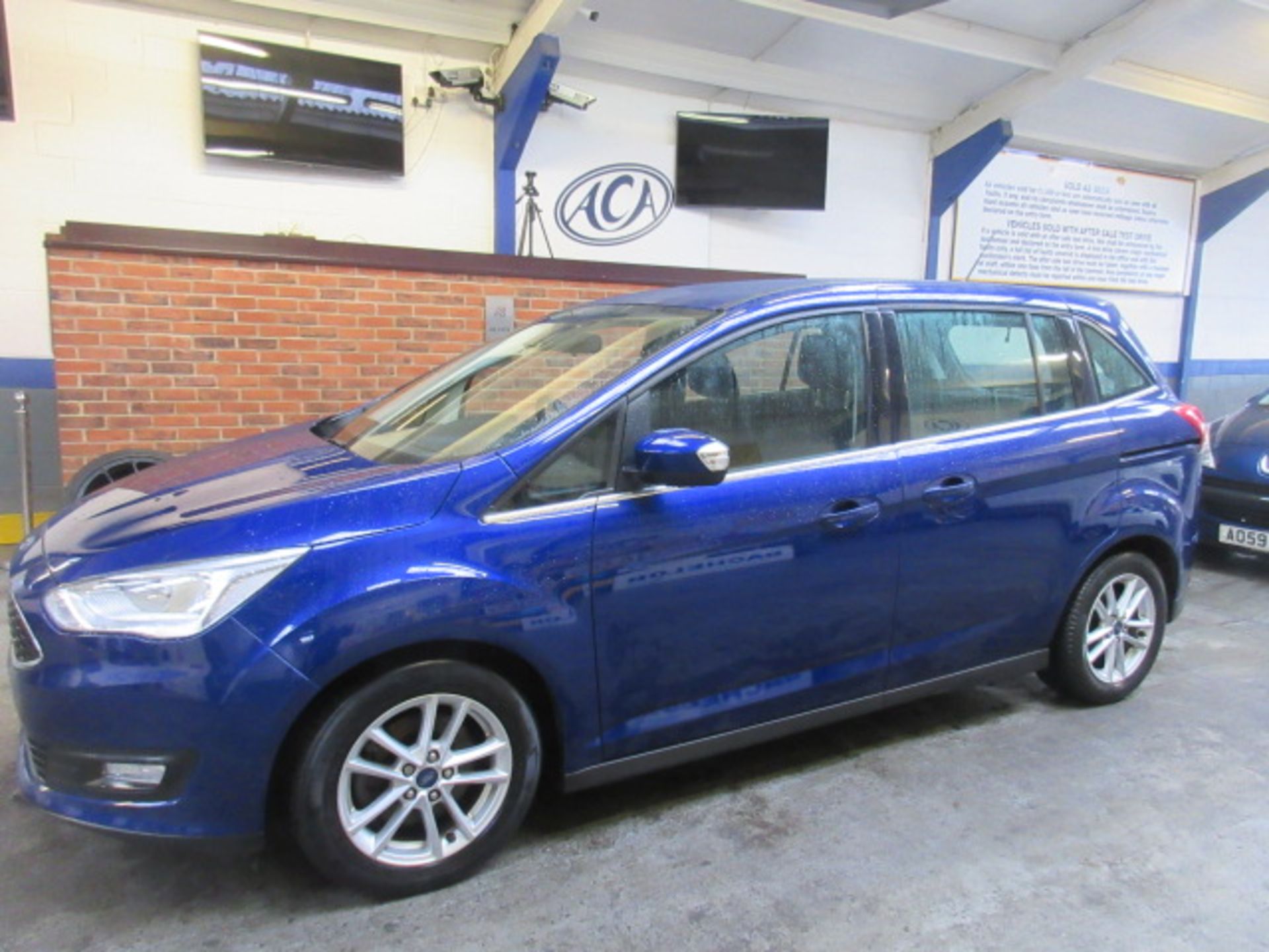 65 15 Ford Grand C-Max Zetec TDCI