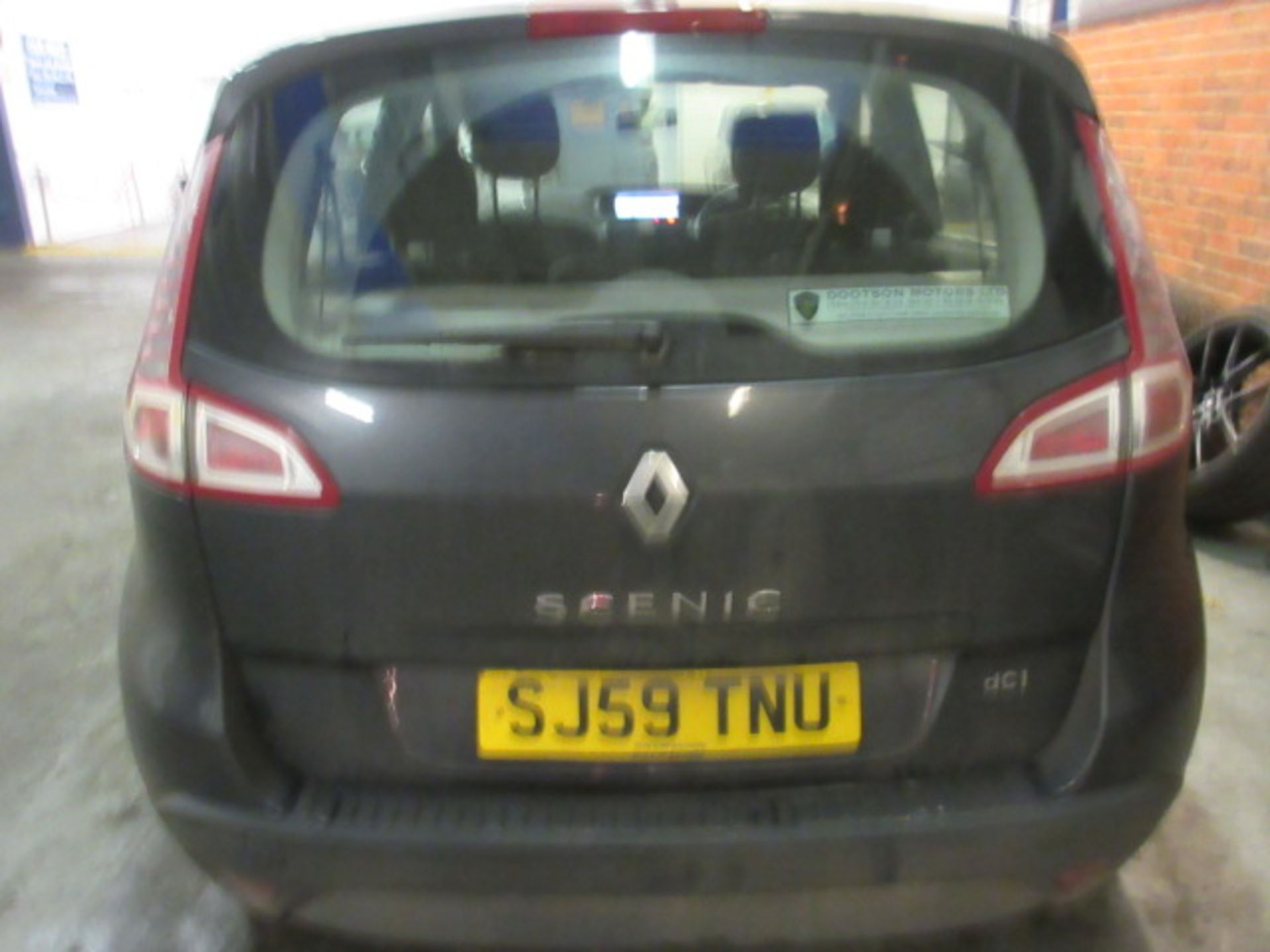 59 10 Renault Scenic 1.5DCI Exp - Image 6 of 15