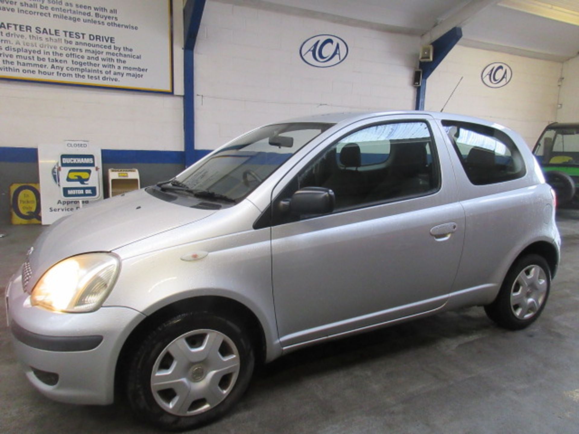 04 04 Toyota Yaris T3