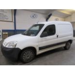 08 08 Citroen Berlingo 600 HDI LX 75