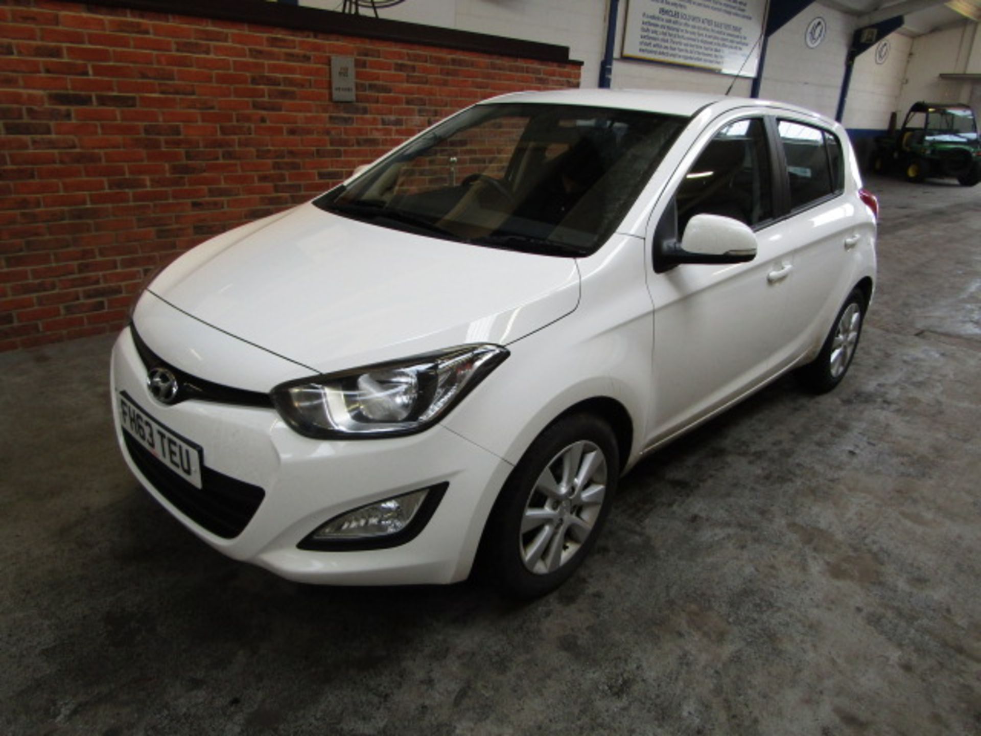 63 14 Hyundai I20 Active