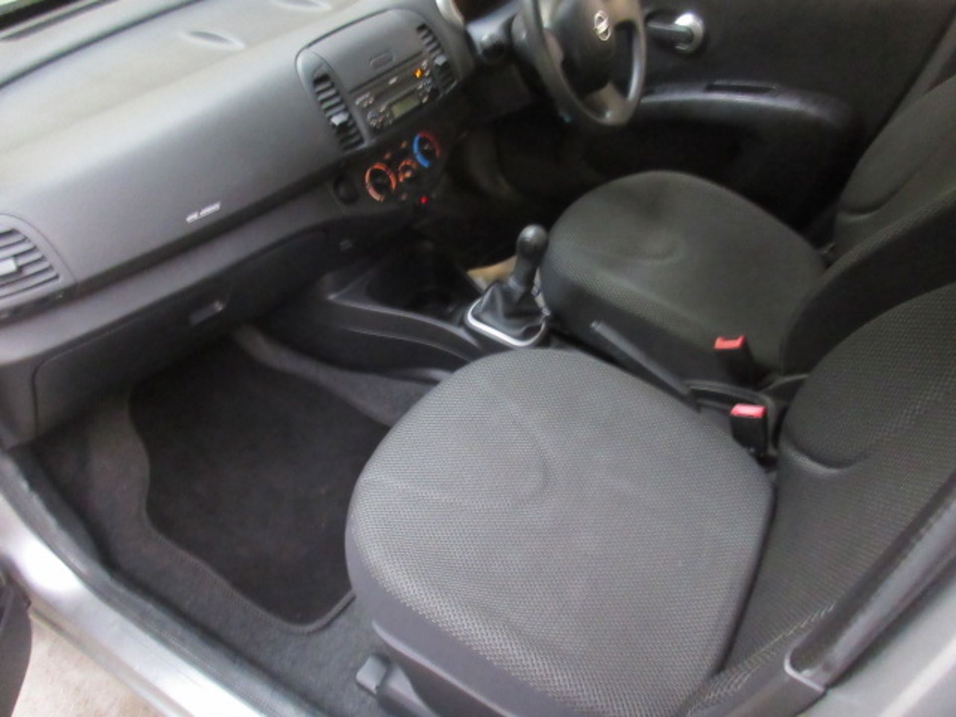 60 10 Nissan Micra Visia - Image 14 of 15