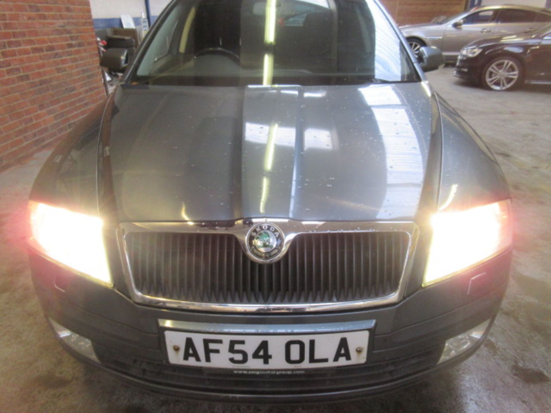 54 04 Skoda Octavia Elegance TDI PD - Image 2 of 13