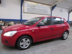 58 08 Kia Ceed S