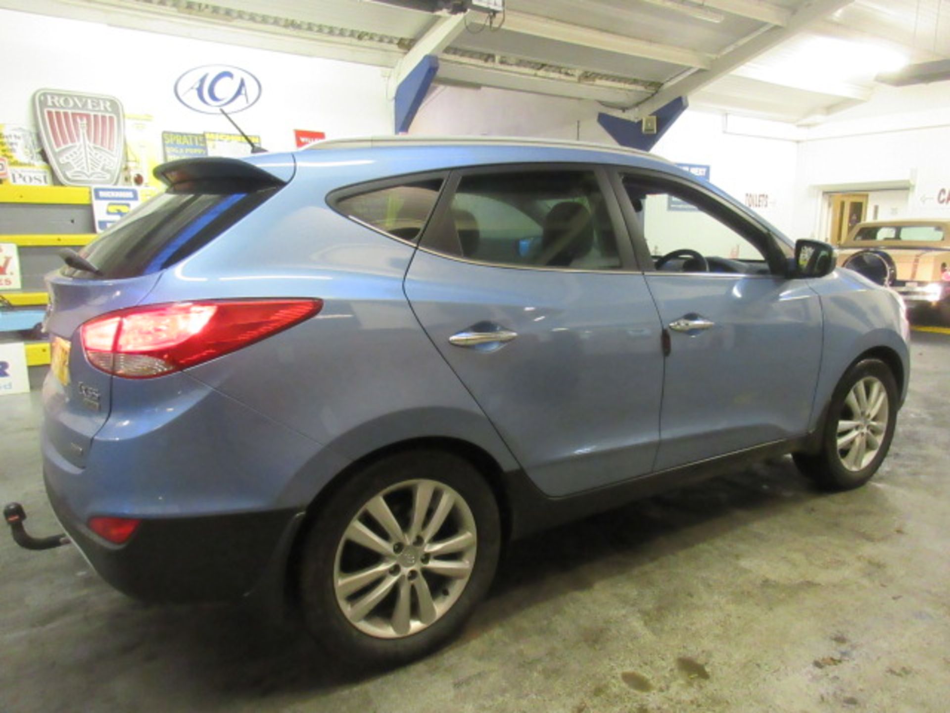 13 13 Hyundai IX35 Prem 4WD CRDI - Image 3 of 22