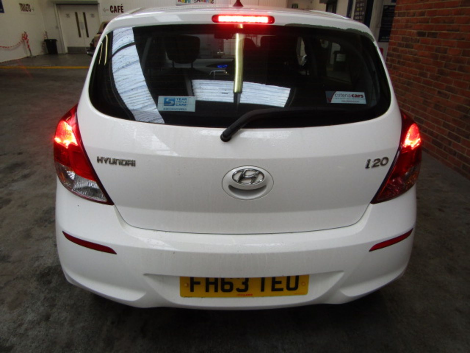 63 14 Hyundai I20 Active - Image 3 of 15