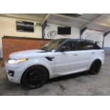 16 16 Range Rover Sport HSE