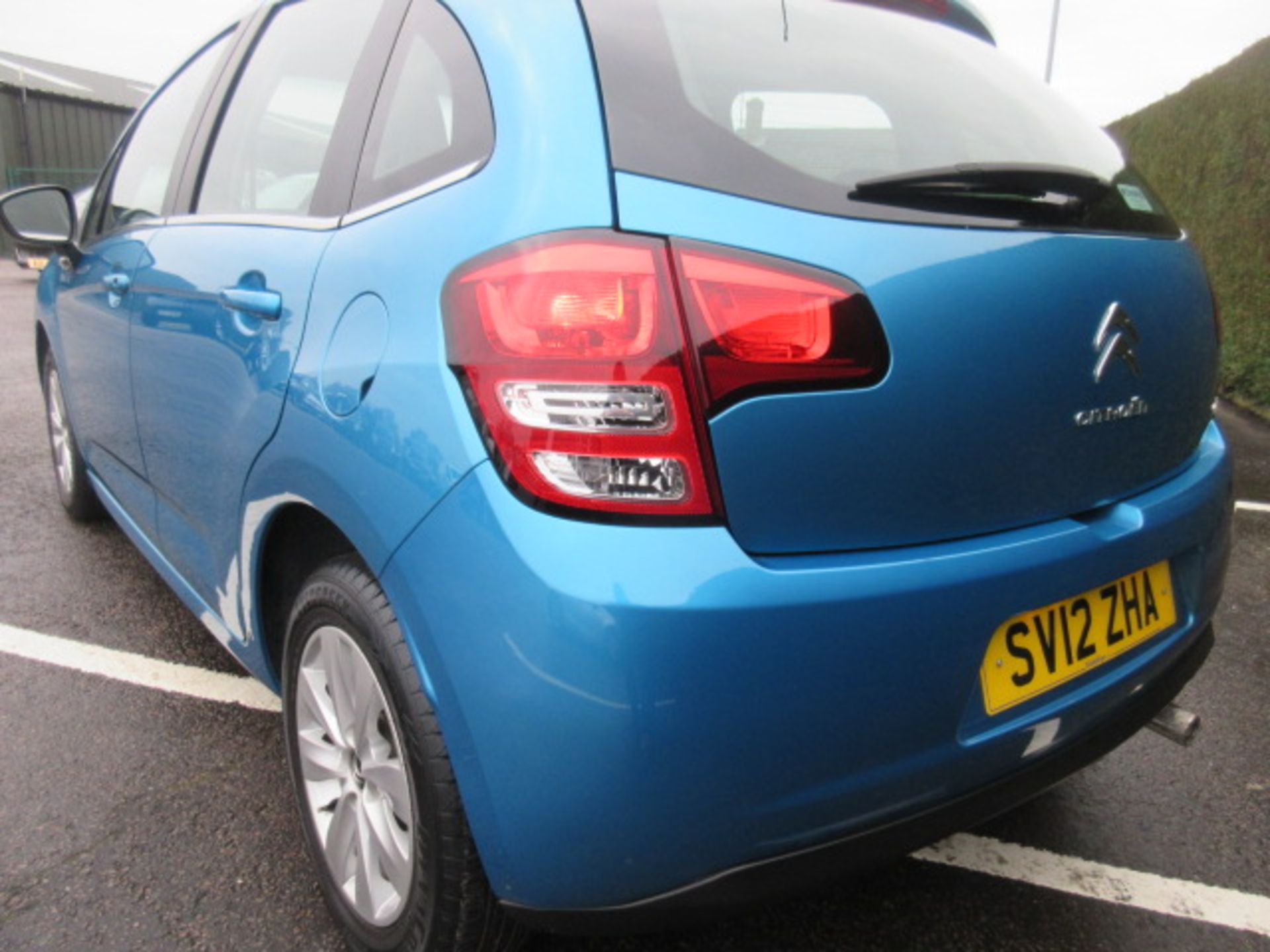 12 12 Citroen C3 VTR+ - Image 9 of 18