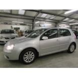 57 07 VW Golf Match TDI 105