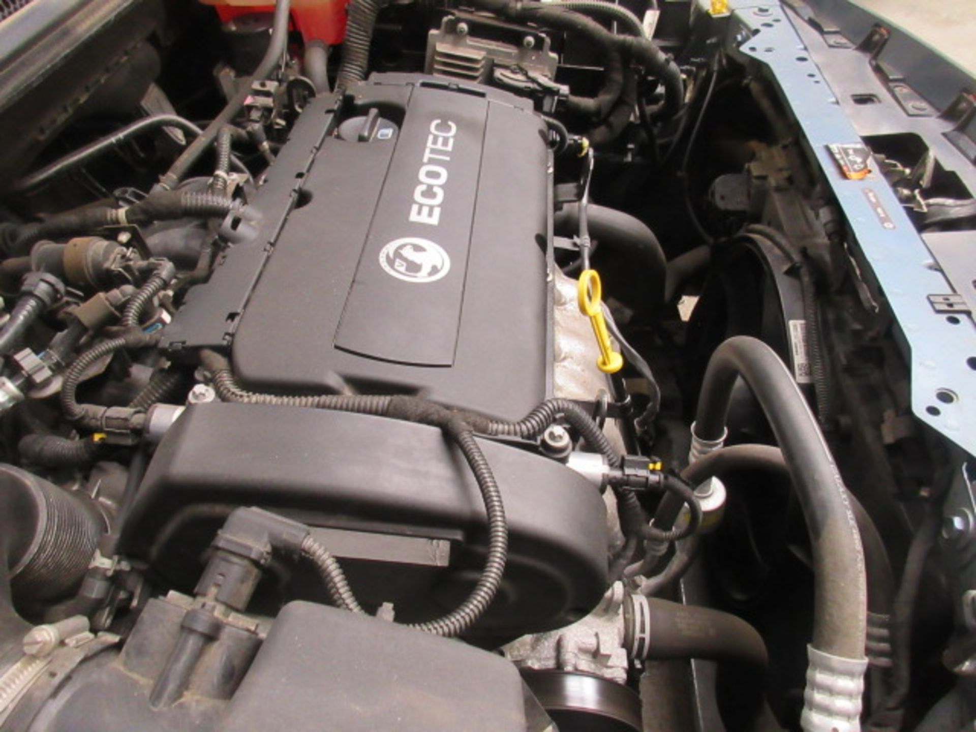 14 14 Vauxhall Astra Energy - Image 16 of 20