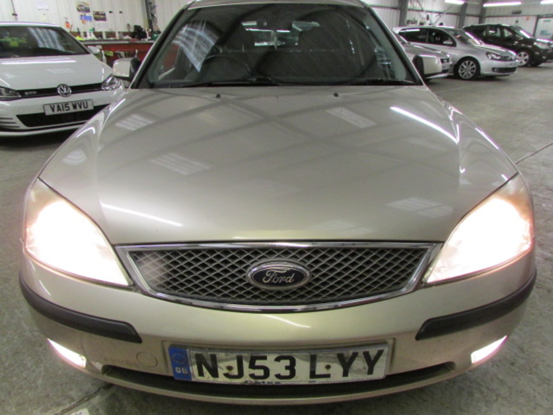 53 03 Ford Mondeo Zetec - Image 9 of 19