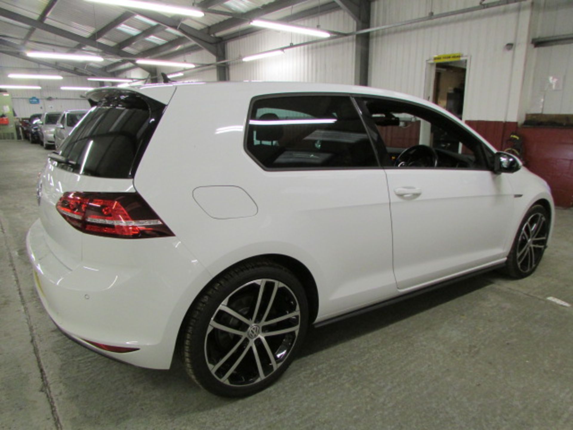 15 15 VW Golf GTD - Image 16 of 23