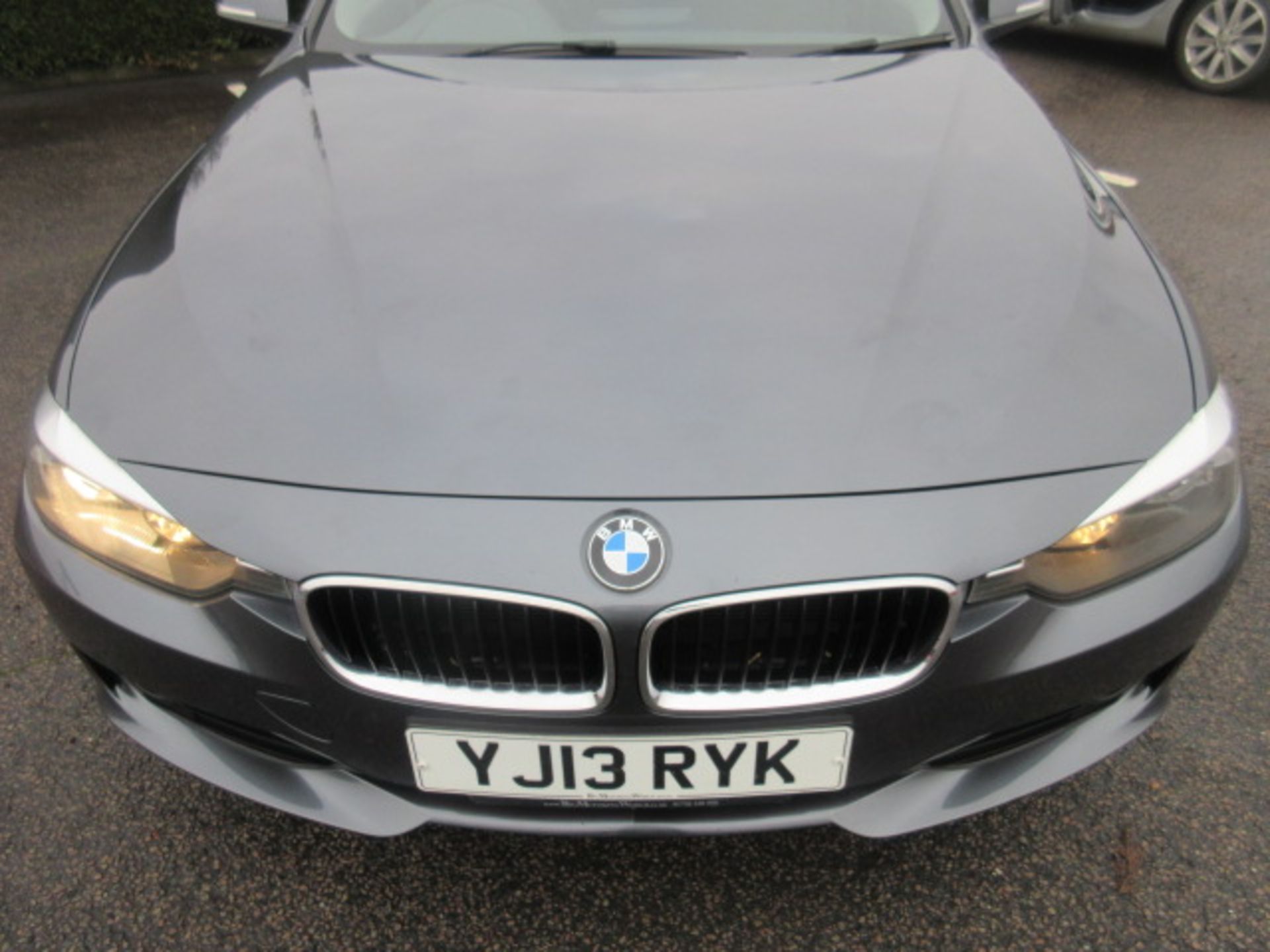 13 13 BMW 320D SE Touring Auto - Image 7 of 26