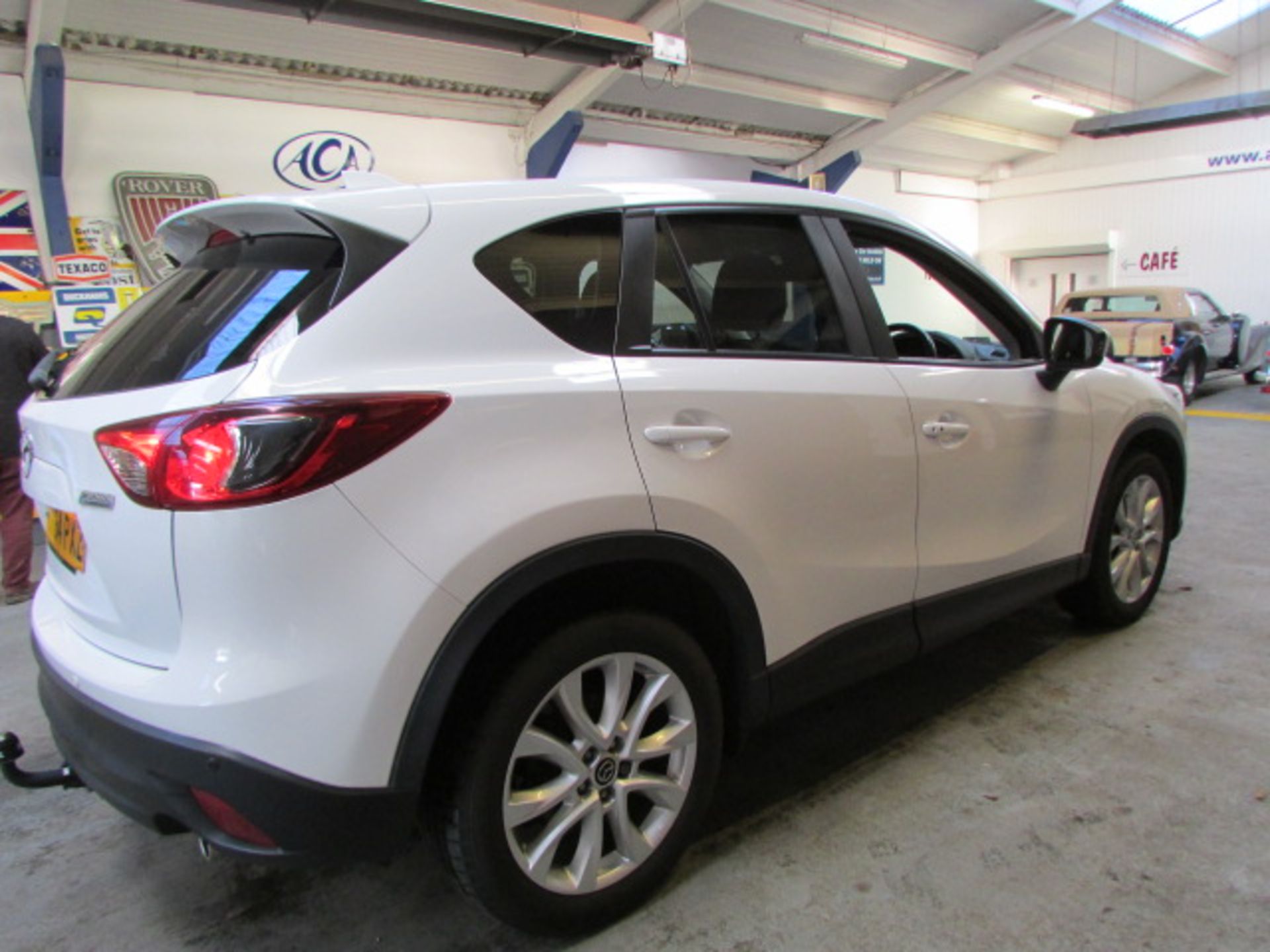 14 64 Mazda CX 5 Sport Nav D - Image 2 of 18