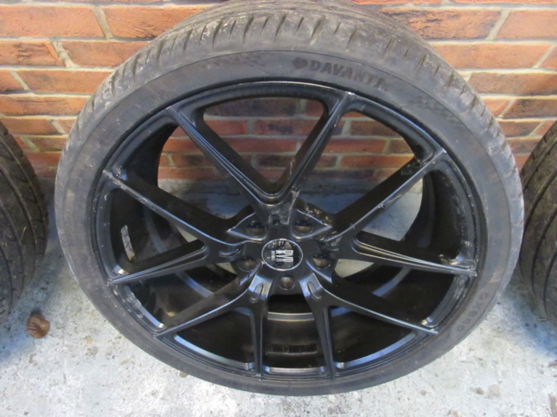 '1 Set of four 22'' Alloys' - Image 3 of 5