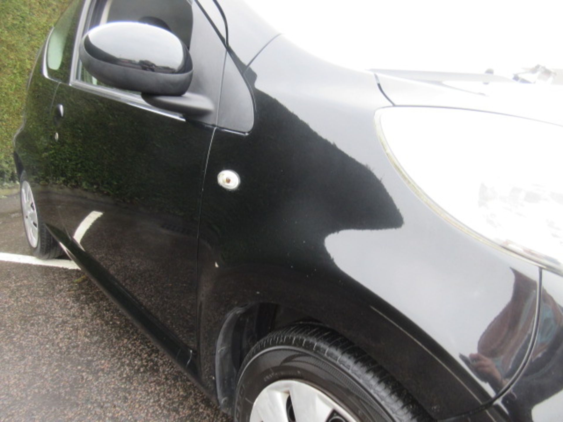 10 10 Citroen C1 VTR+ - Image 2 of 21