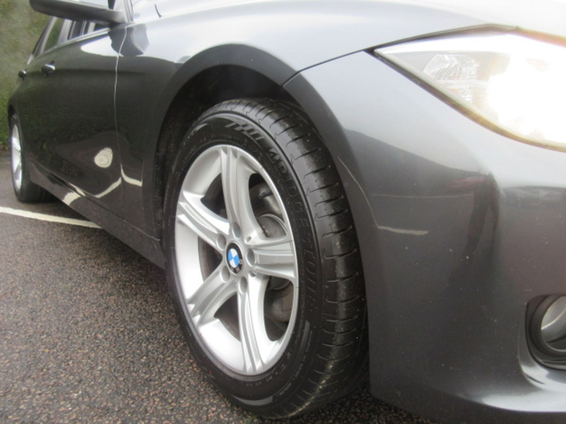 13 13 BMW 320D SE Touring Auto - Image 4 of 26