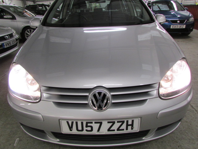 57 07 VW Golf Match TDI 105 - Image 14 of 19