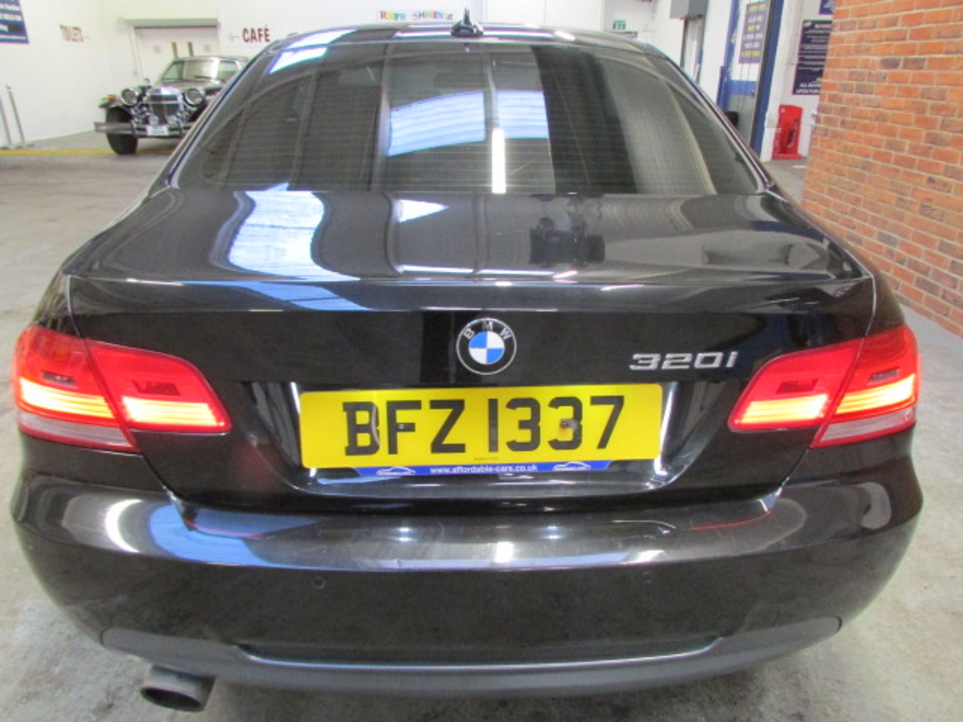 59 10 BMW 320I M Sport Highline - Image 4 of 20