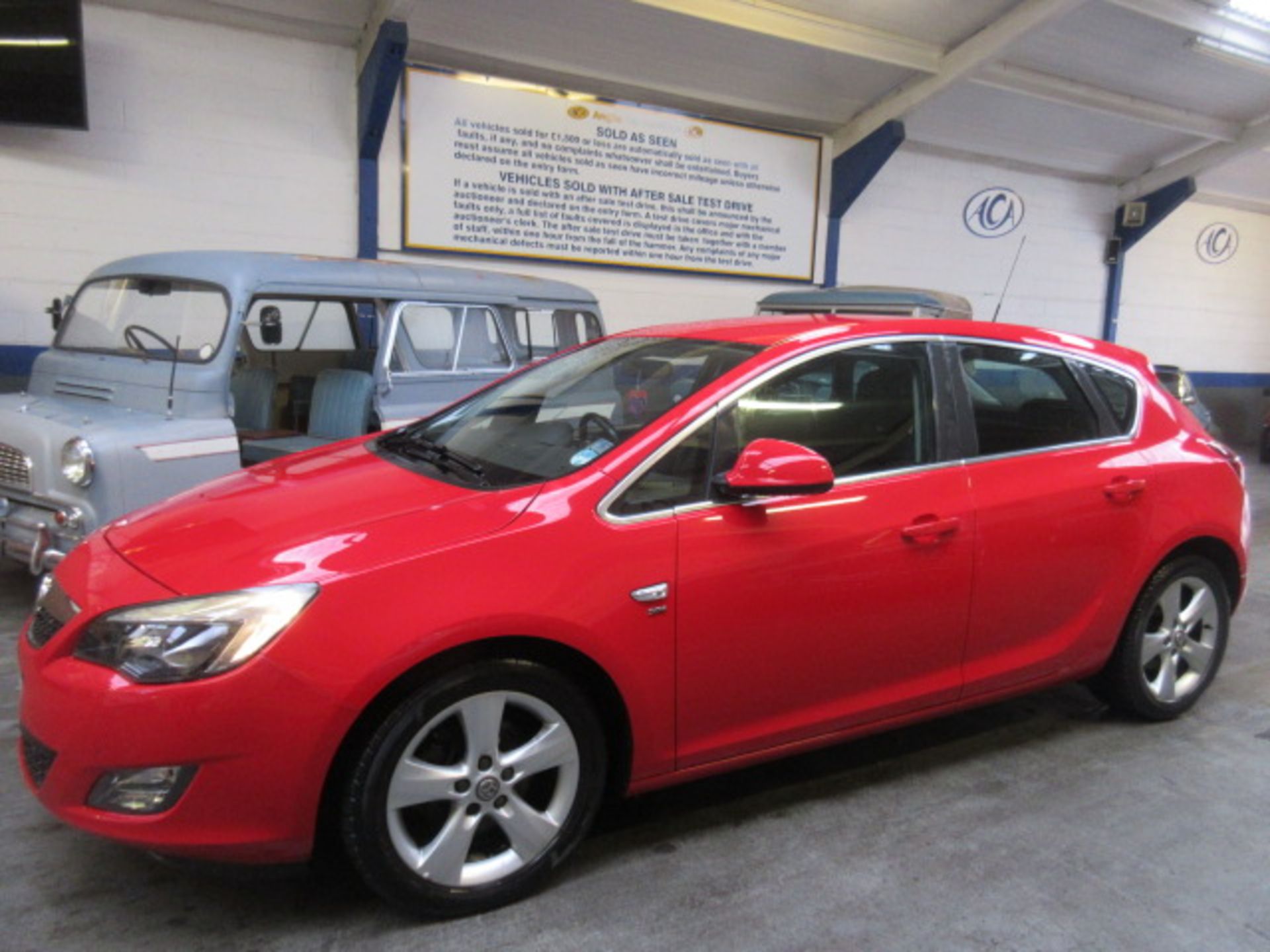 61 11 Vauxhall Astra SRI CDTI