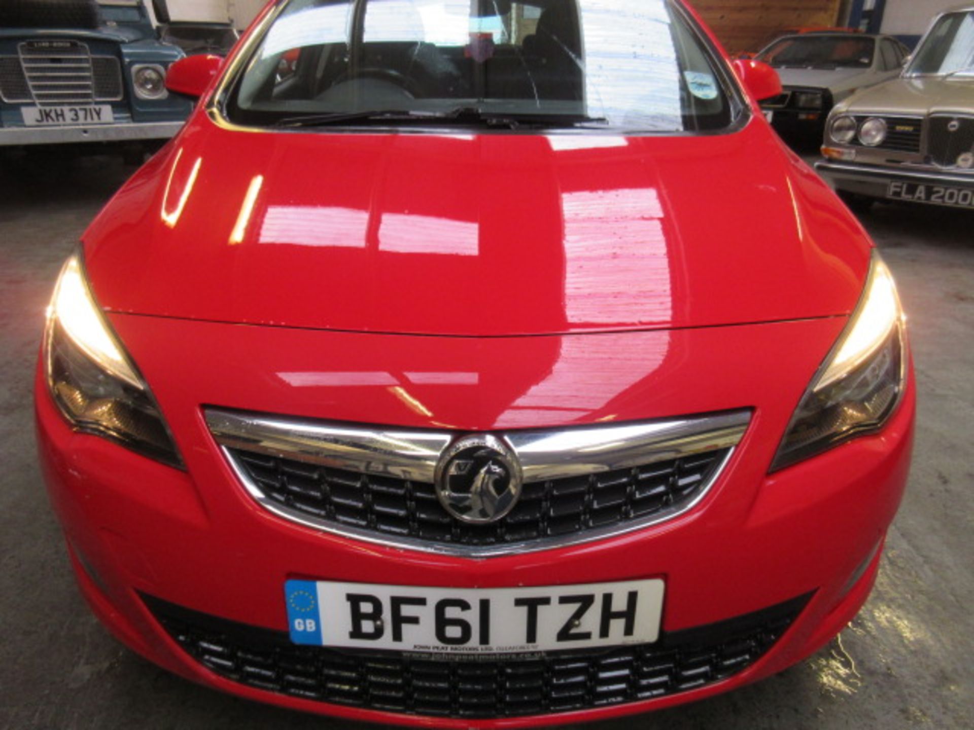61 11 Vauxhall Astra SRI CDTI - Image 15 of 27