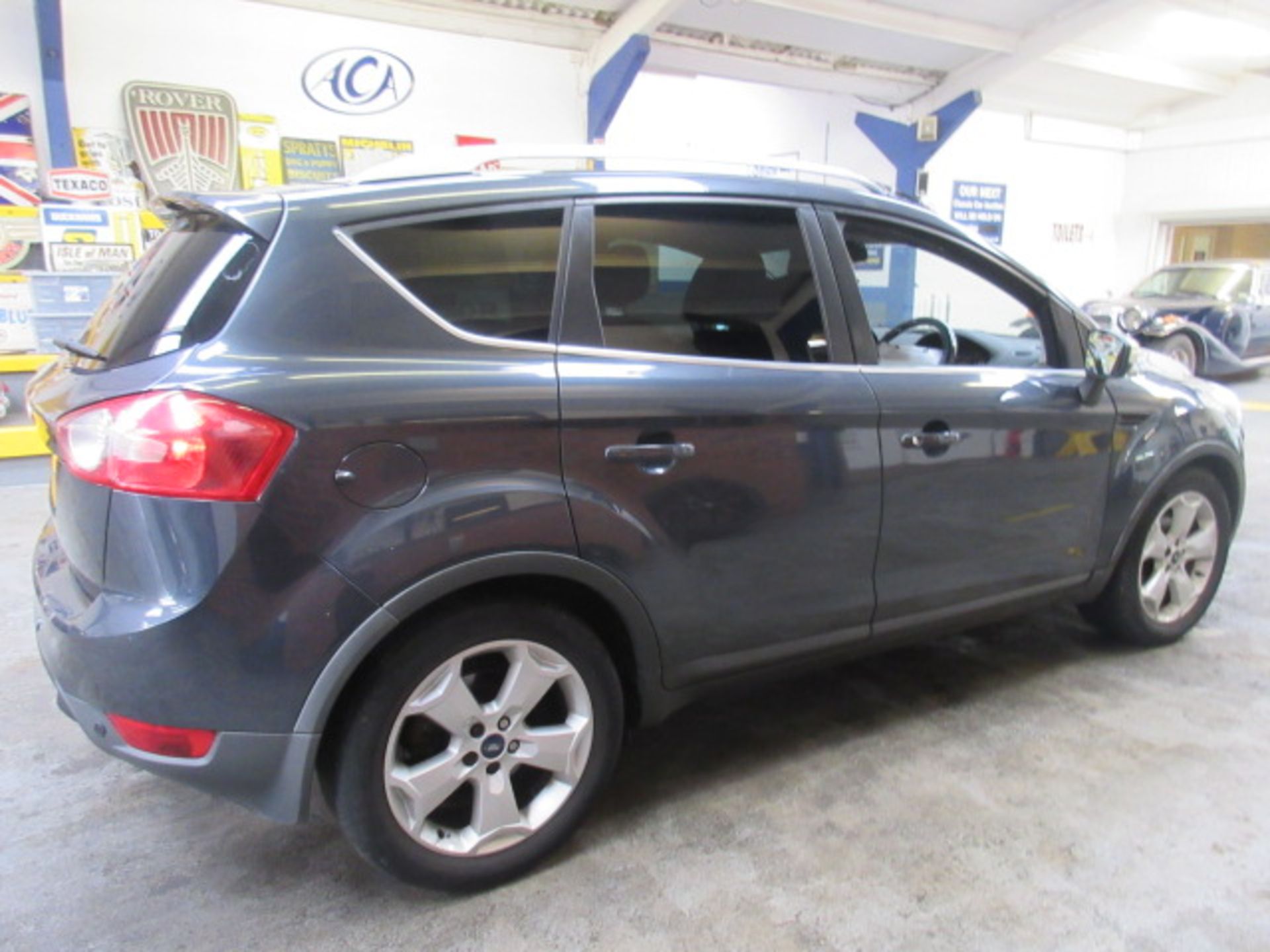 58 08 Ford Kuga Zetec TDCI - Image 12 of 24