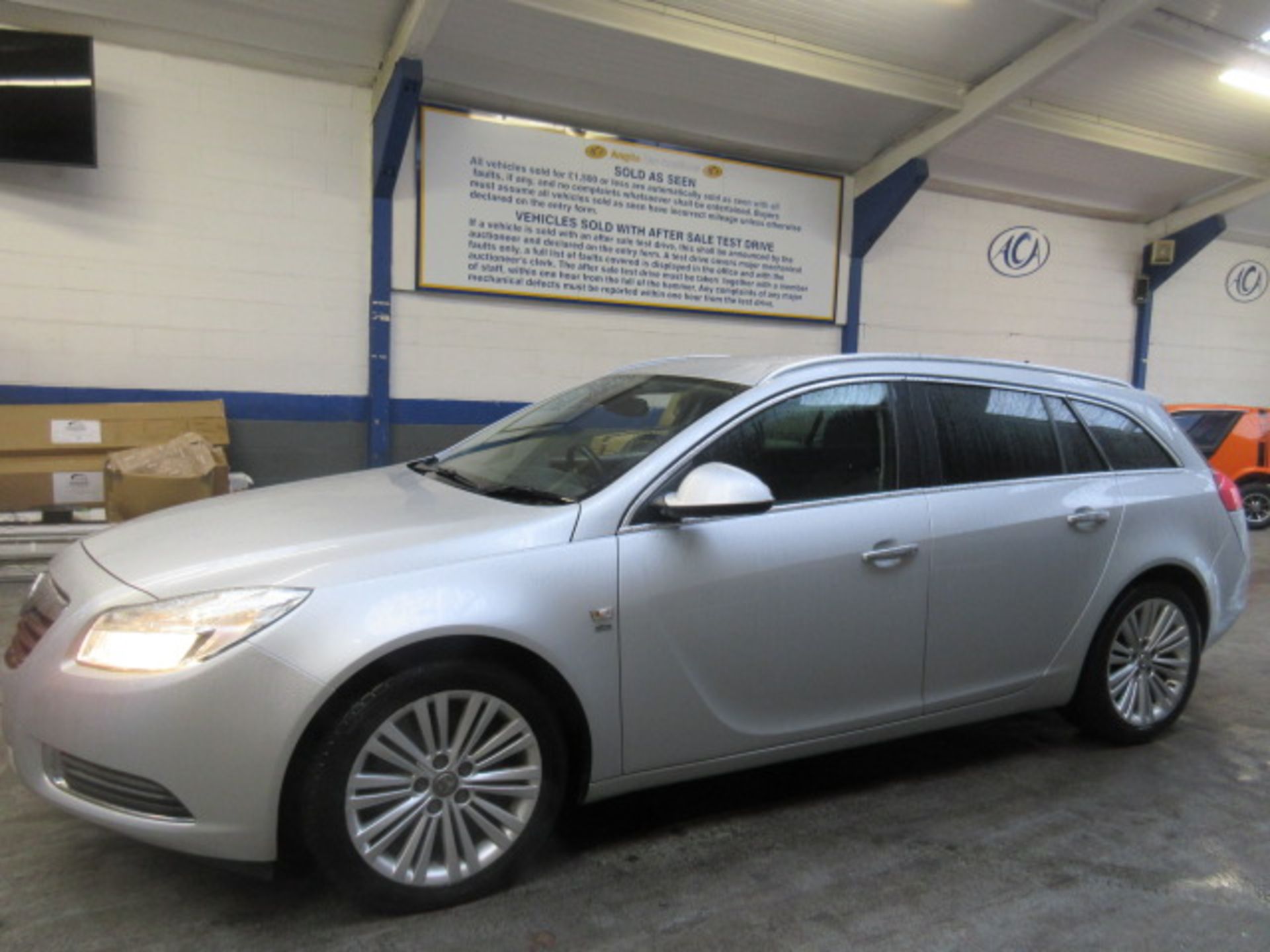 11 11 Vauxhall Insignia SE Nav 158