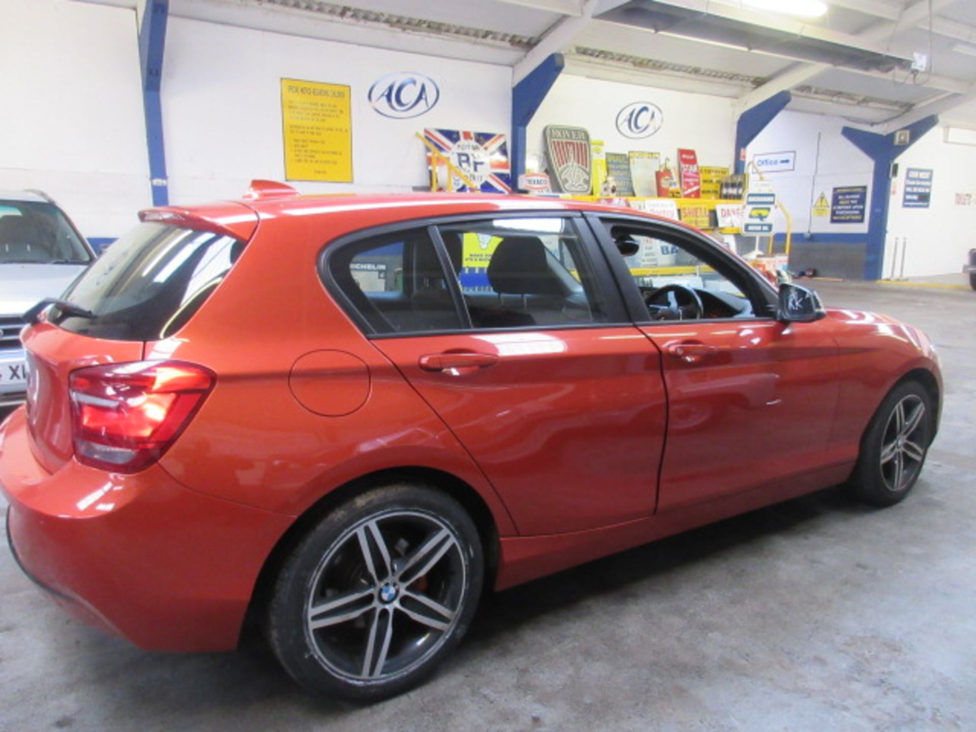 61 12 BMW 116I Sport Turbo - Image 11 of 25