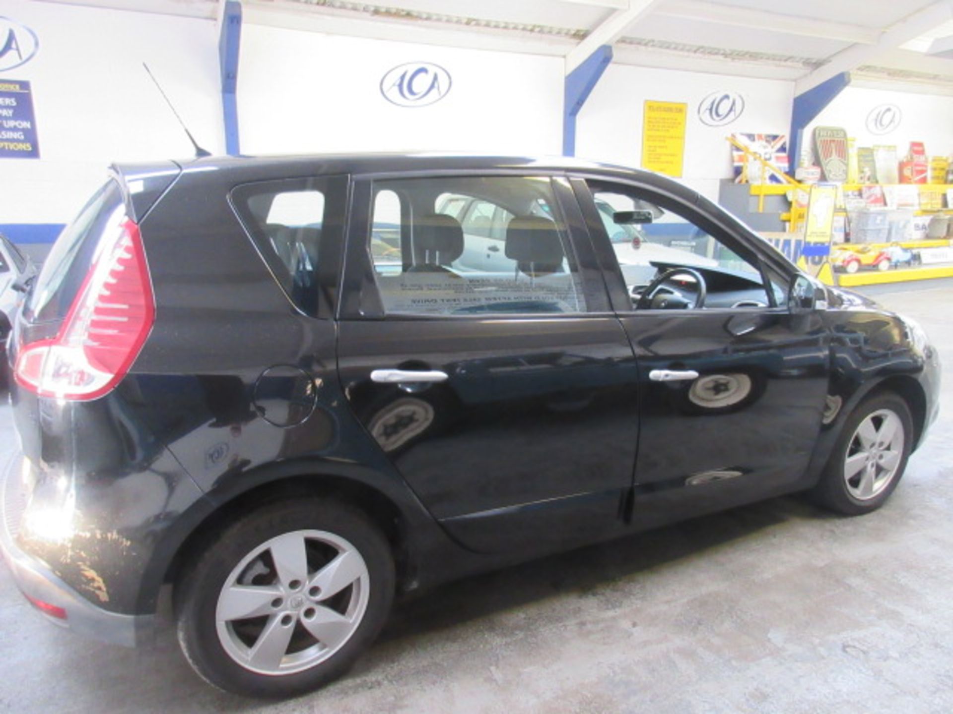 59 09 Renault Scenic Dyn VVT - Image 14 of 24