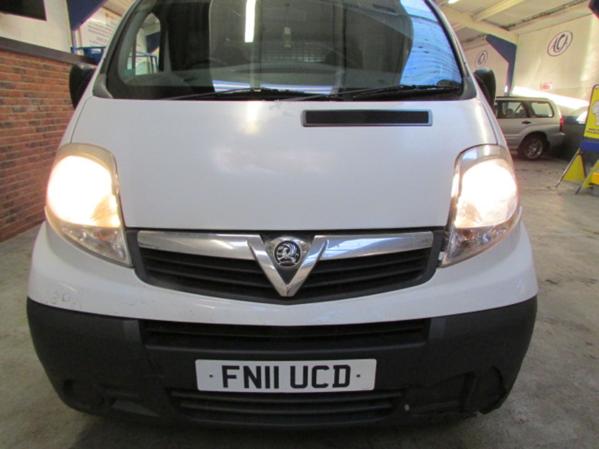 11 11 Vauxhall Vivaro 2900 CDTI LWB - Image 3 of 17