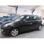 59 09 Renault Scenic Dyn VVT