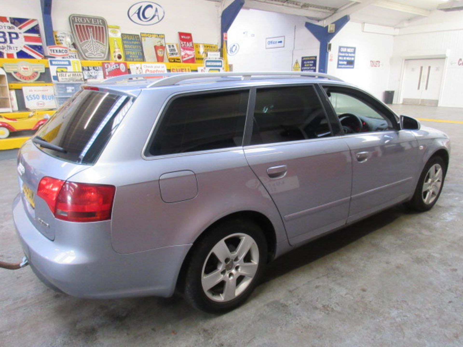 05 05 Audi A4 SE TDI - Image 2 of 24