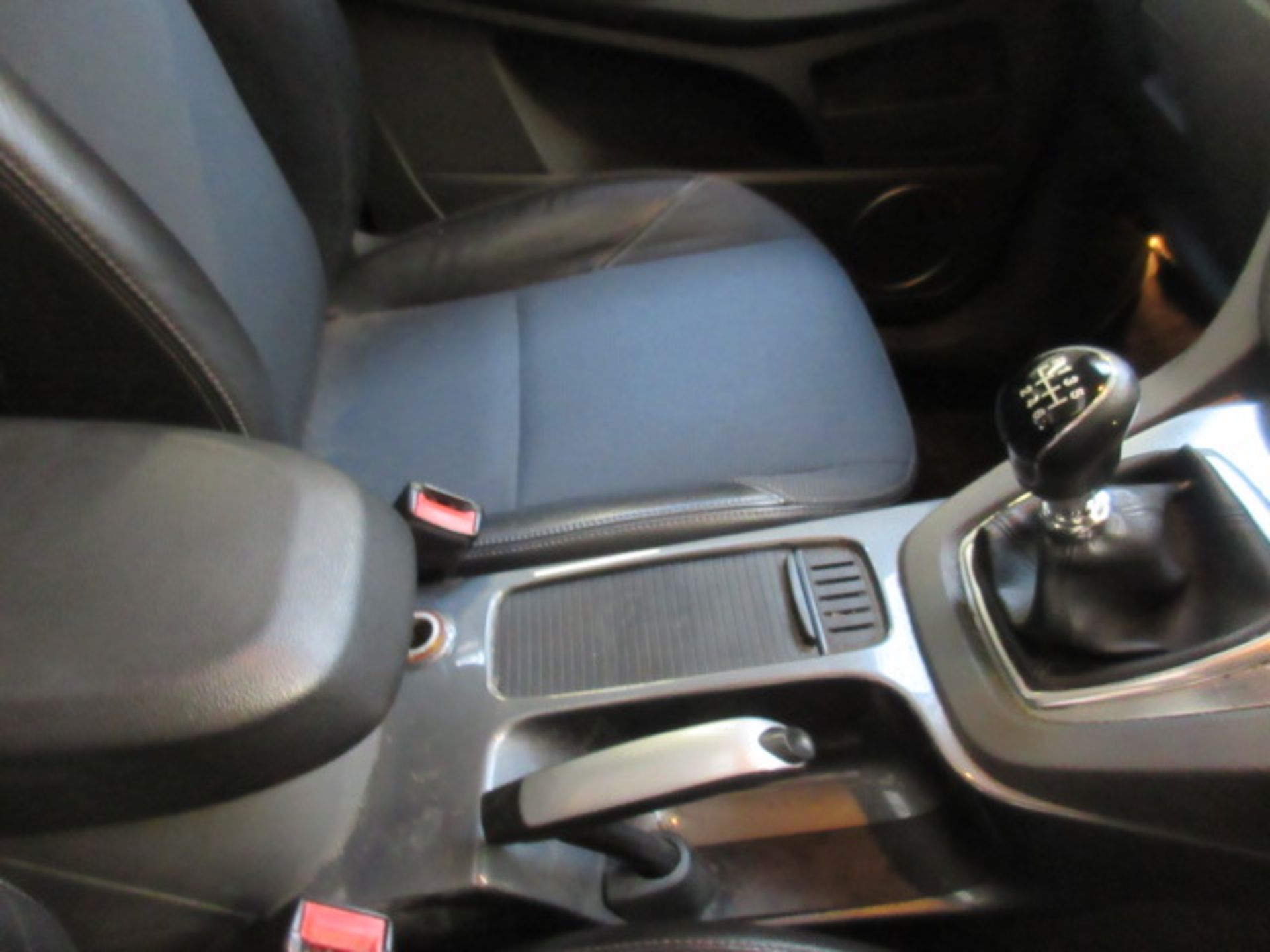 08 08 Ford C-Max Titainium TD 136 - Image 15 of 19