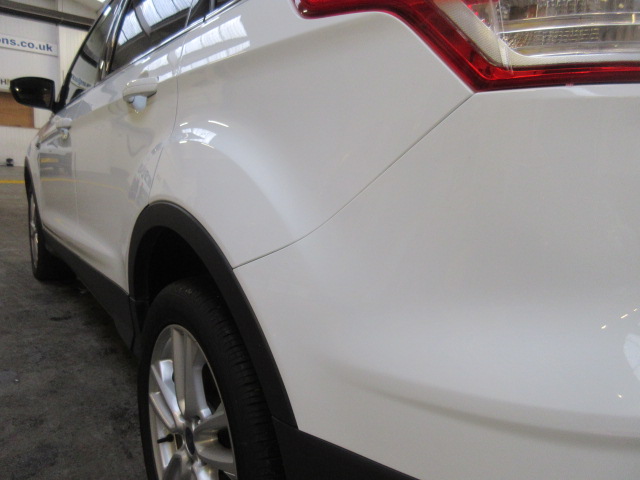 64 14 Ford Kuga Titanium X TDCI 4X4 - Image 10 of 25