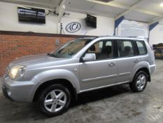 04 04 Nissan X Trail Sport DCI