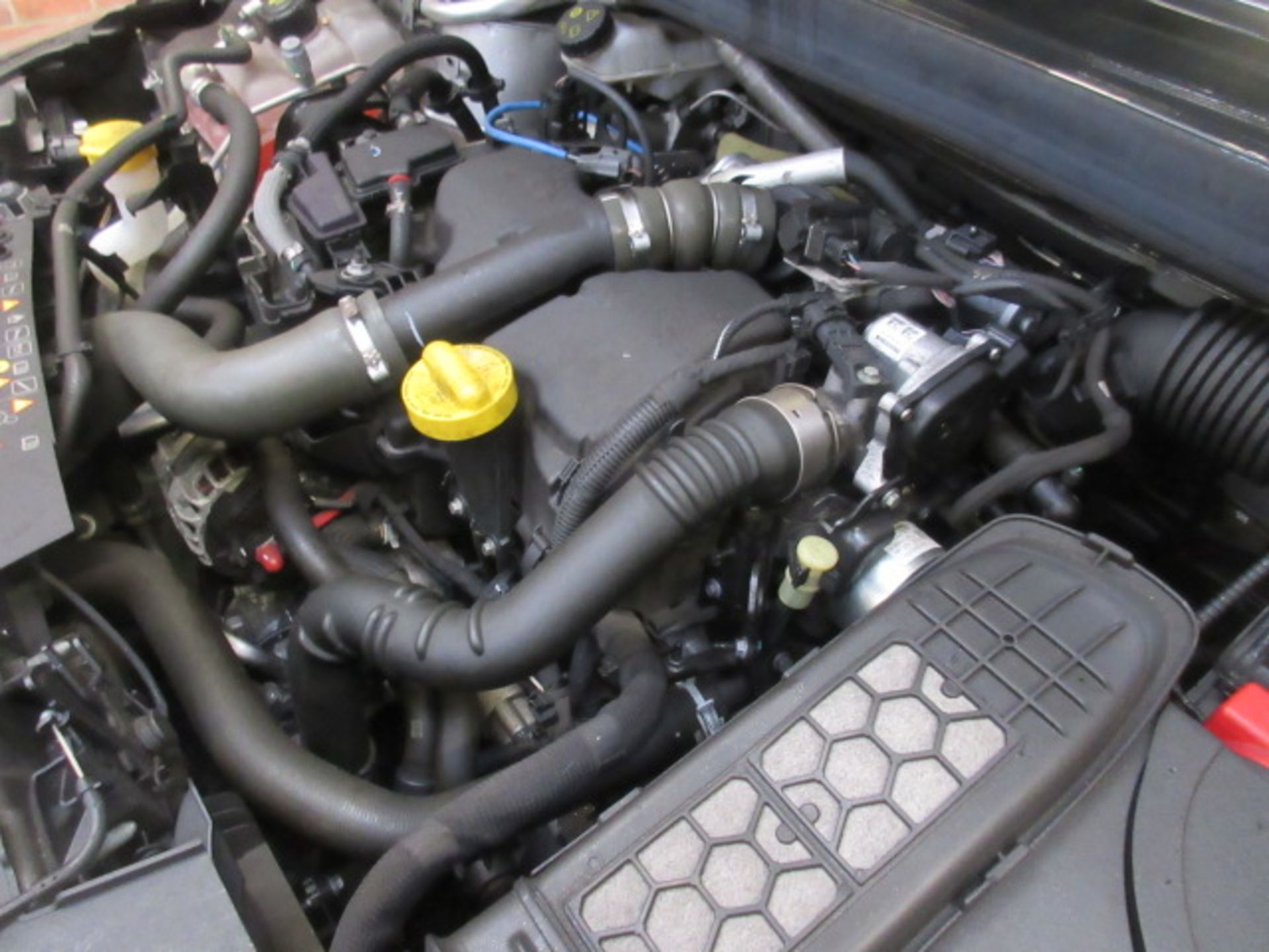 17 17 Renault Megane Dyn S Nav - Image 19 of 21