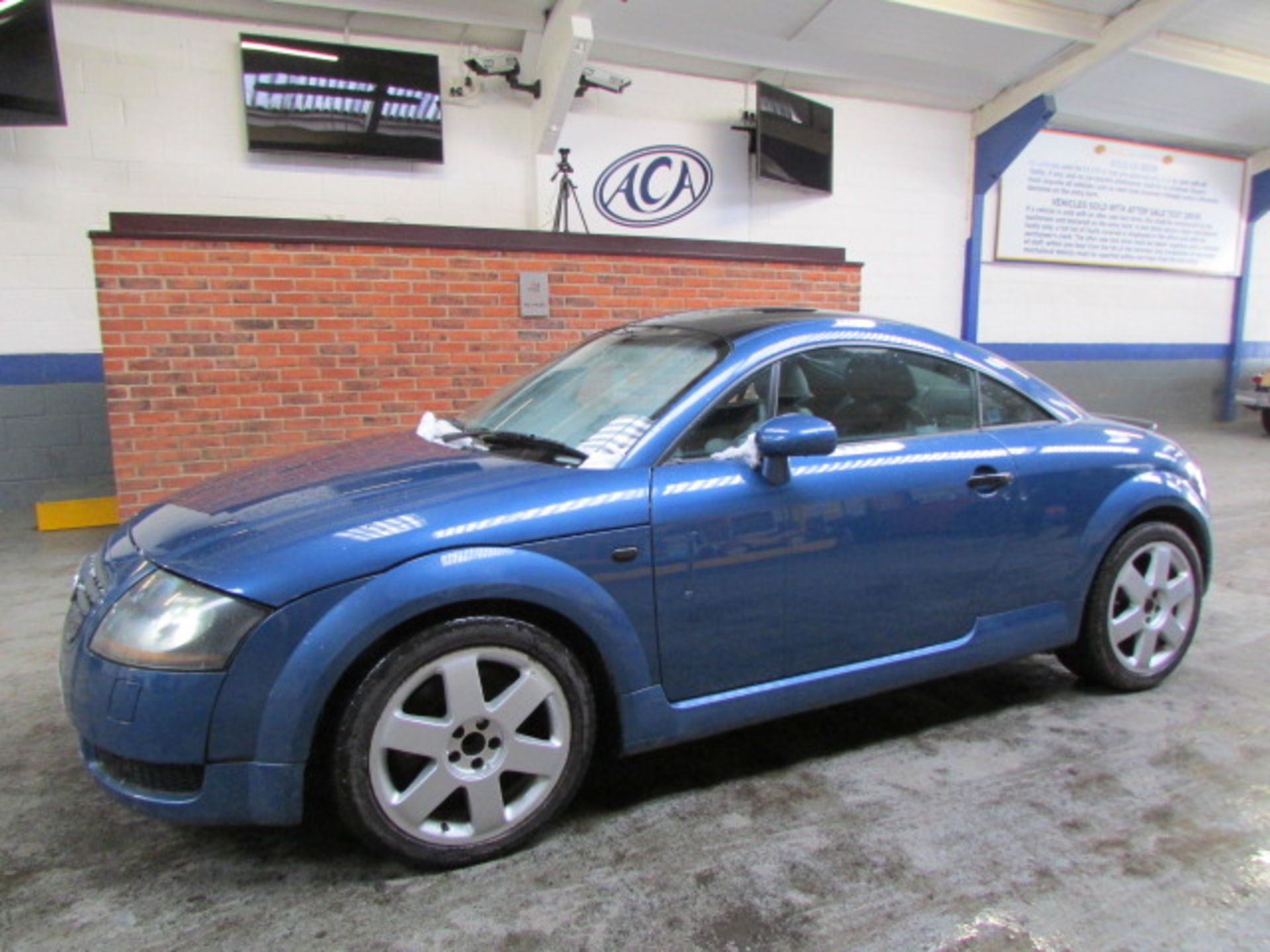 02 02 AudI TT Quattro 225BHP