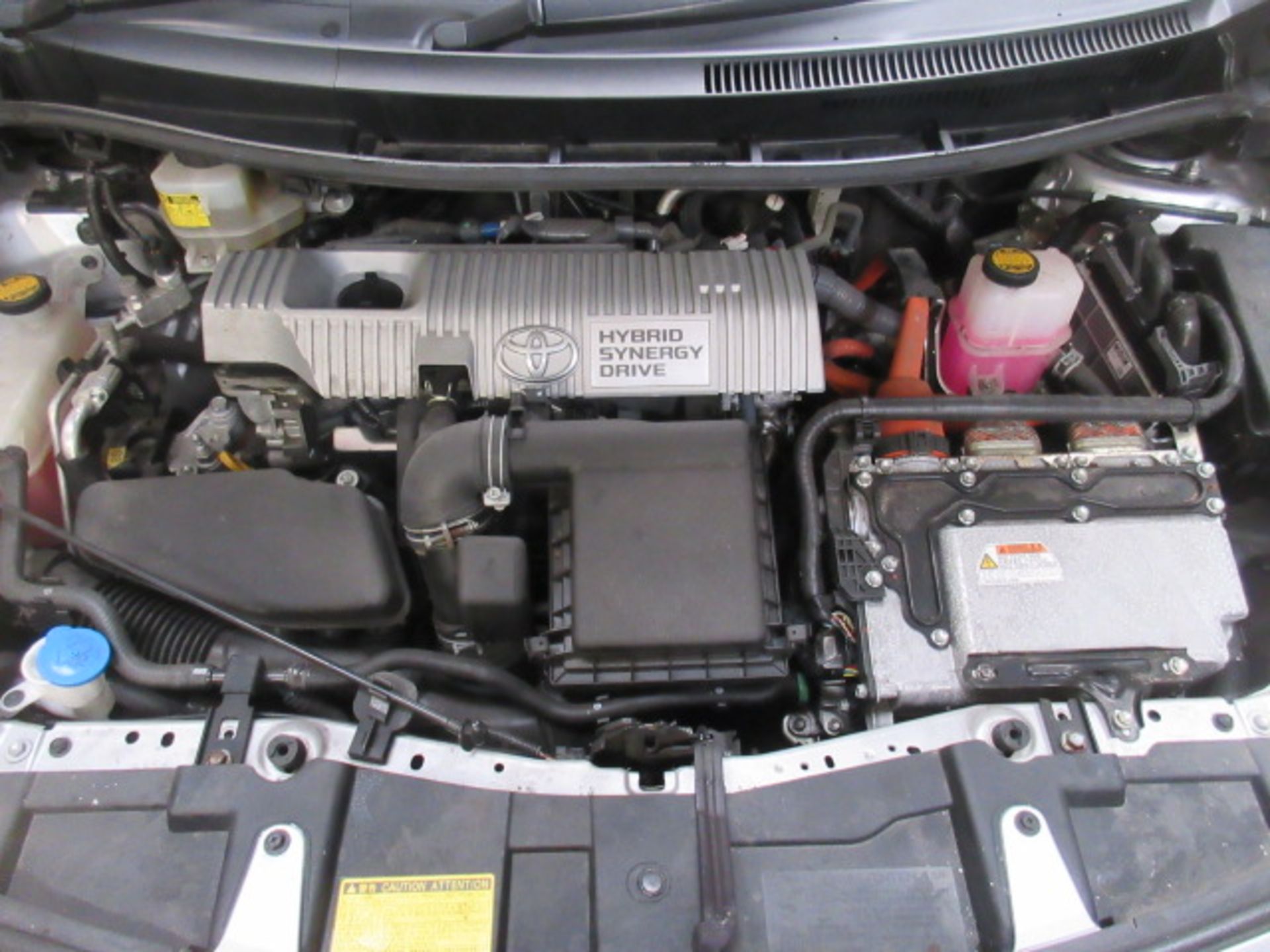 60 10 Toyota Auris Hybrid T Spirit - Image 19 of 22