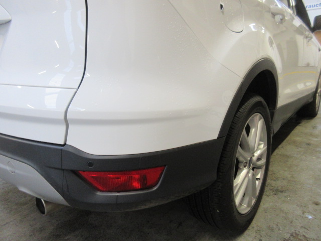 64 14 Ford Kuga Titanium X TDCI 4X4 - Image 12 of 25