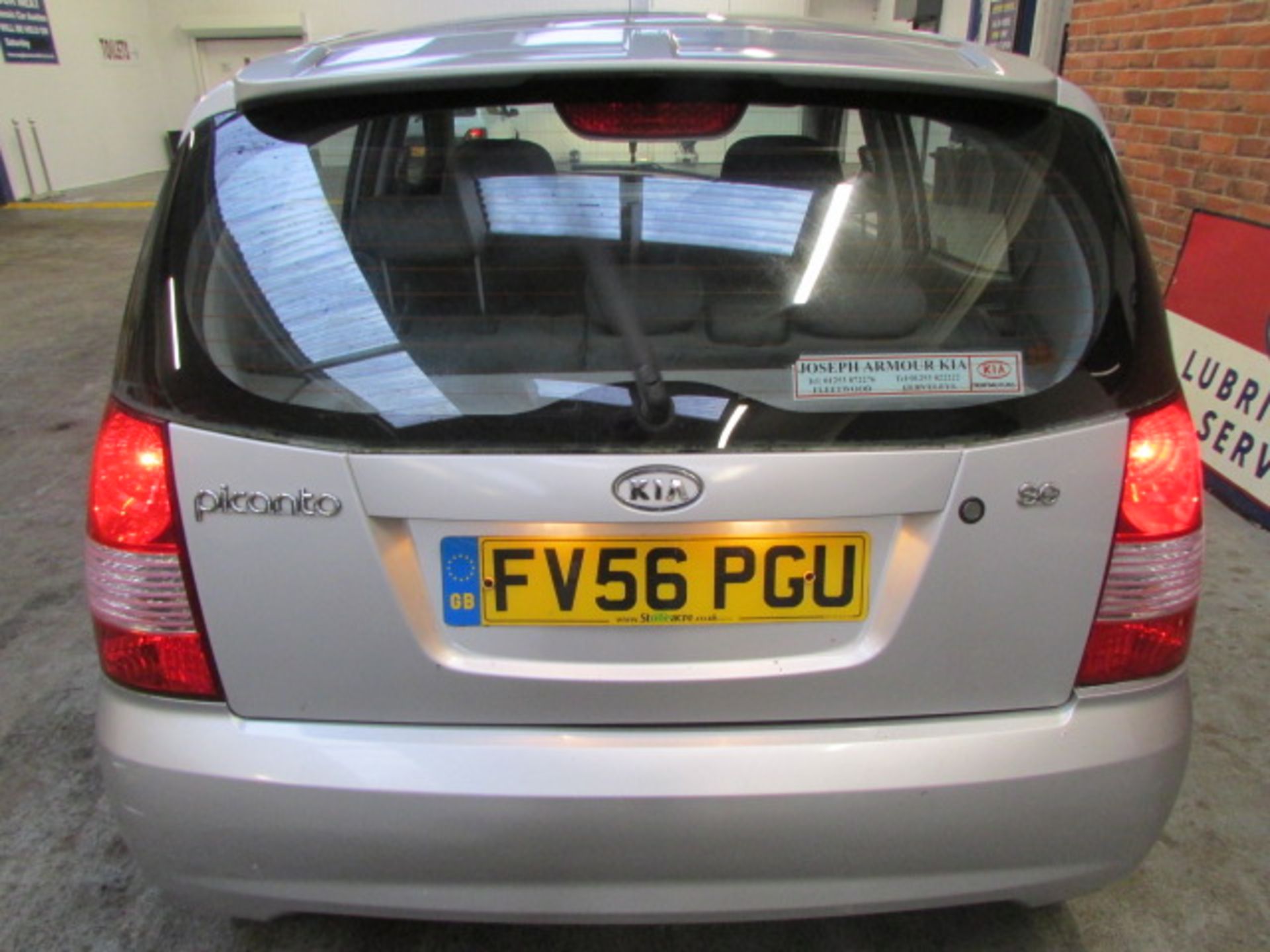 56 06 Kia Picanto LX - Image 2 of 20