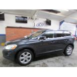 10 10 Volvo XC60 SE LUX AWD D5