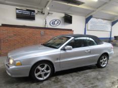 03 03 Volvo C70 T Auto