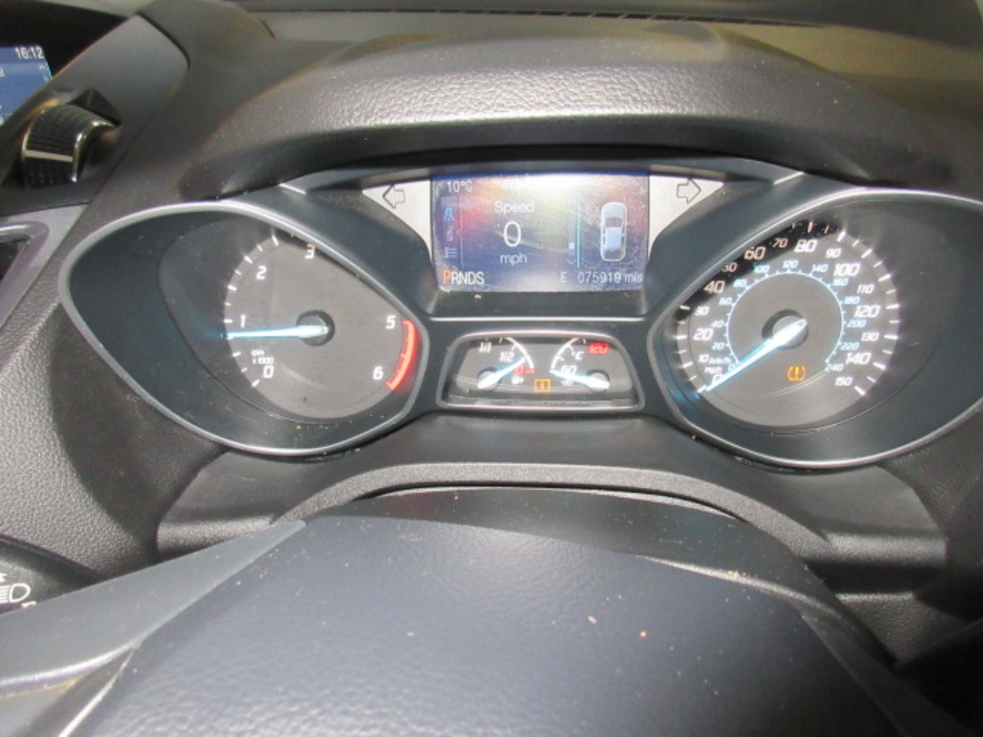 64 14 Ford Kuga Titanium X TDCI 4X4 - Image 16 of 25