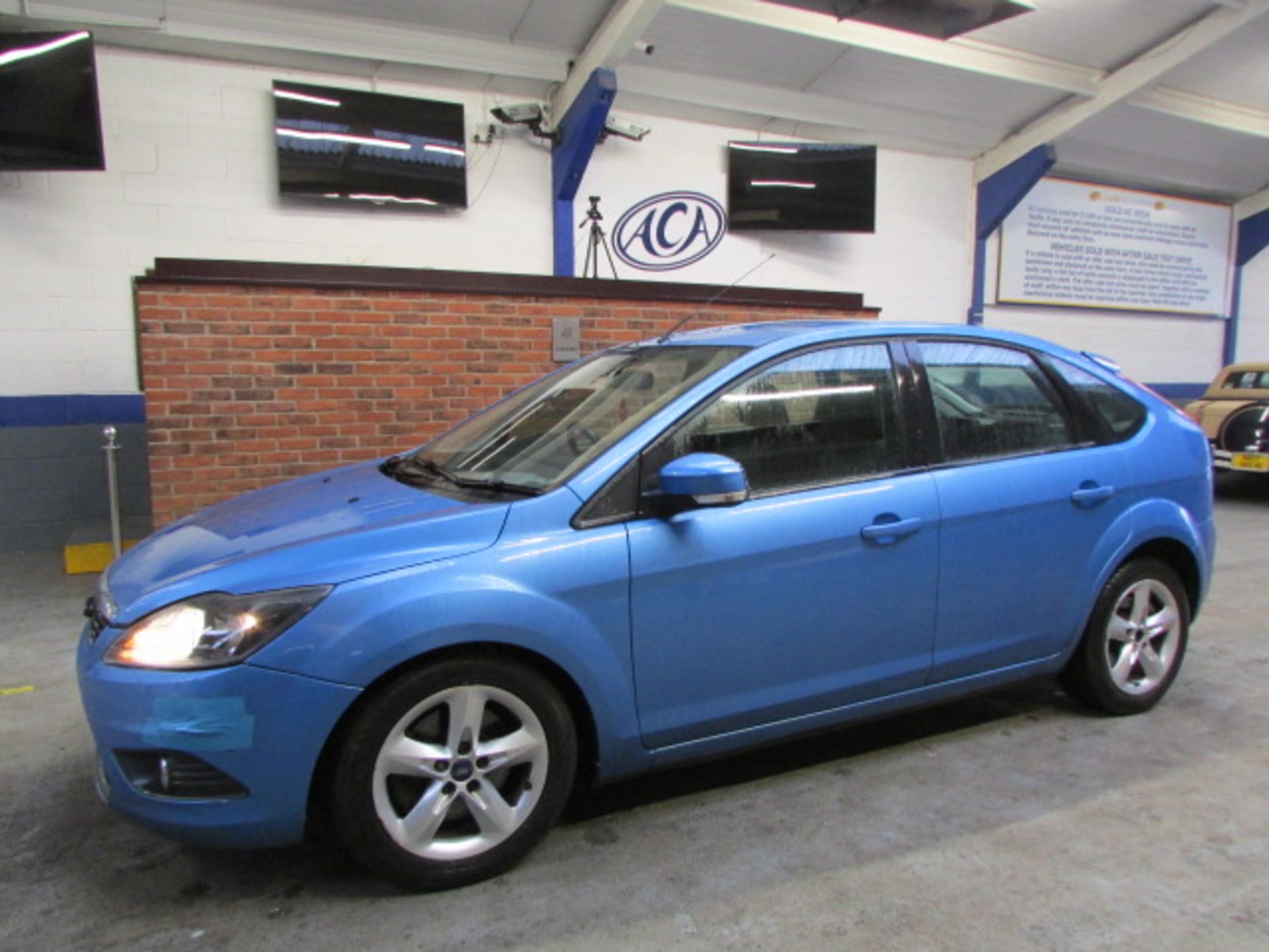 58 08 Ford Focus Zetec TD 115