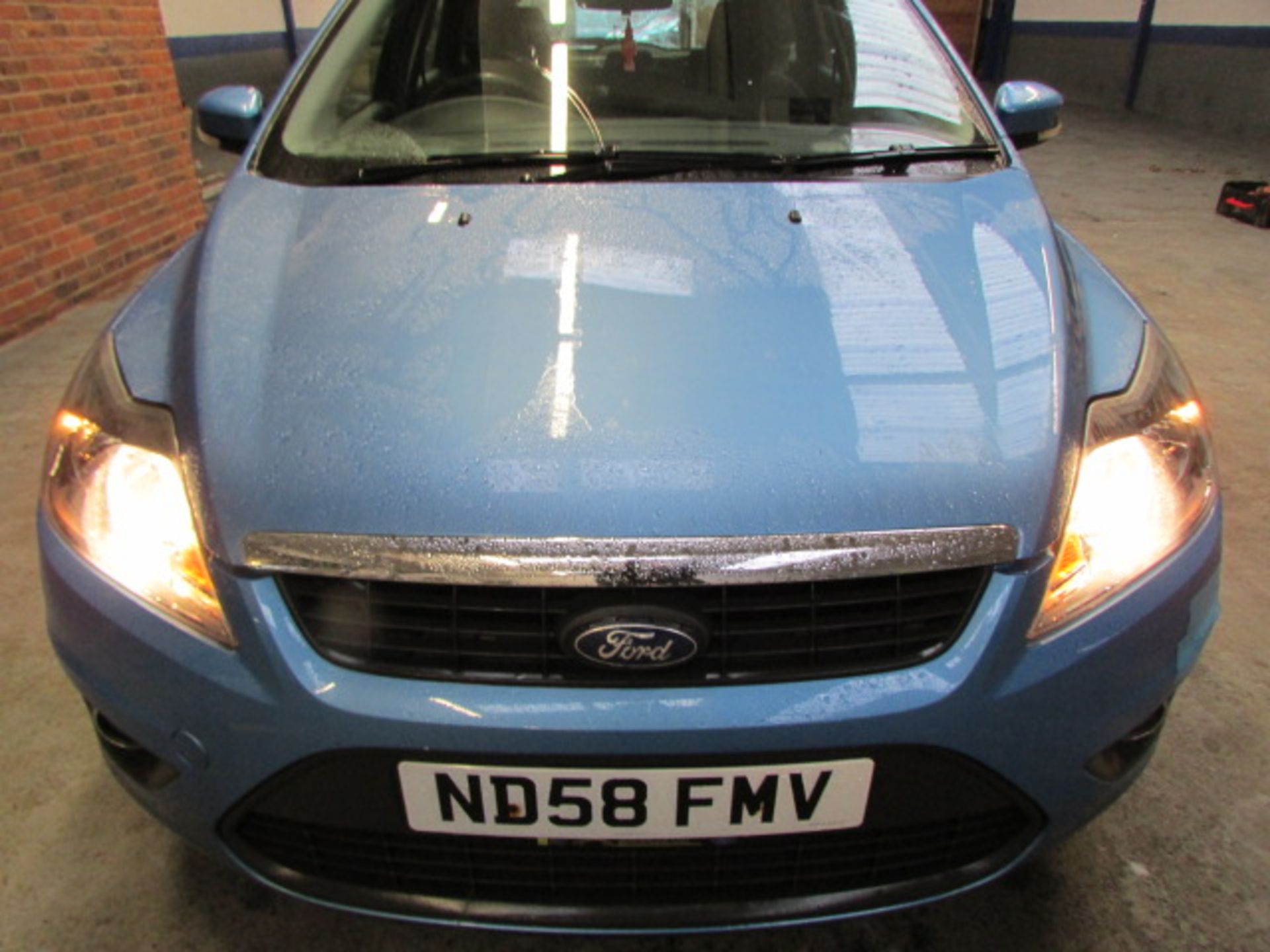 58 08 Ford Focus Zetec TD 115 - Image 11 of 18