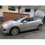 13 13 Peugeot 207 CC Ellure HDI