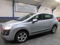 12 12 Peugeot 3008 Active HDI