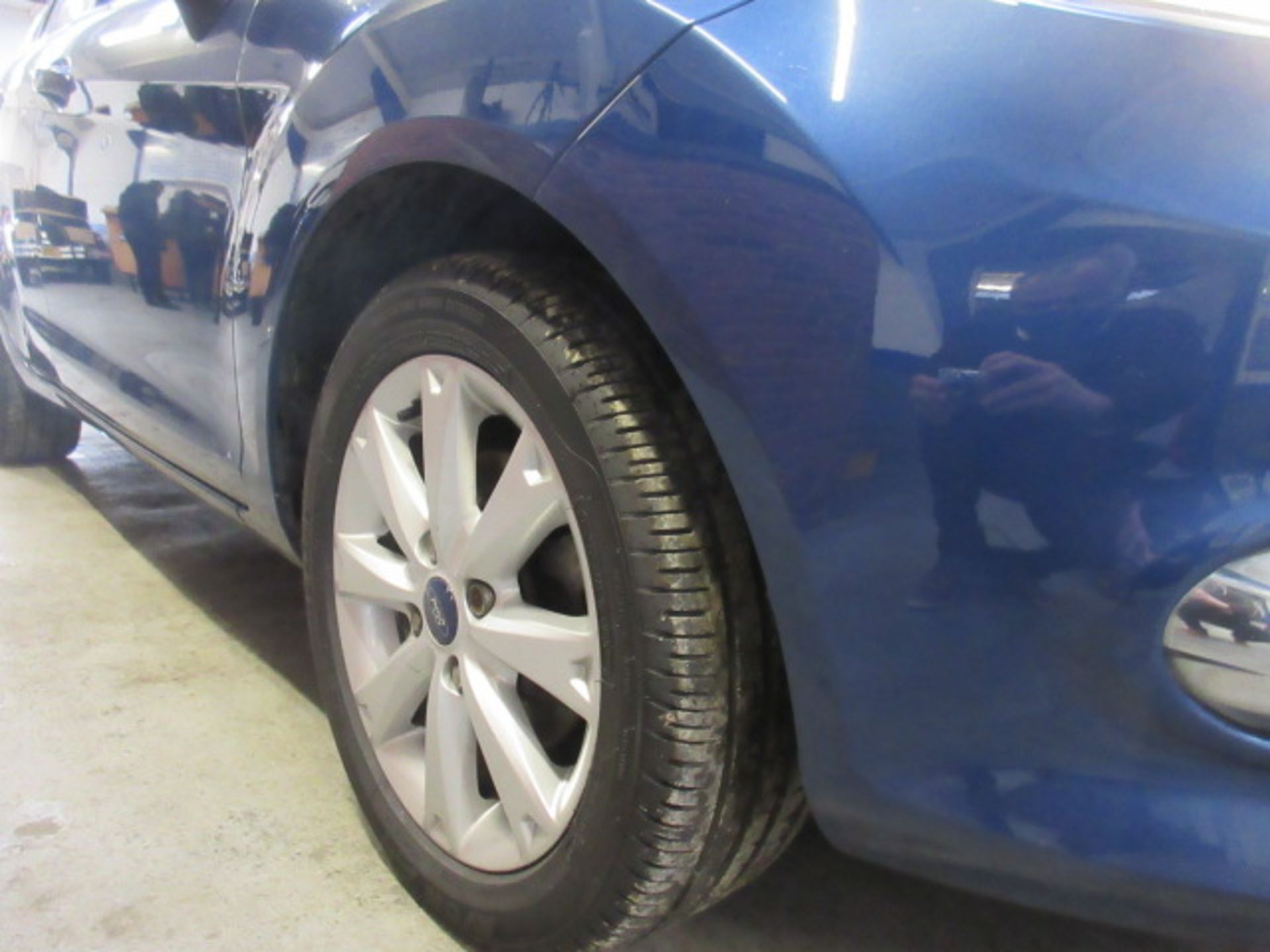 09 09 Ford Fiesta Zetec 82 - Image 17 of 26