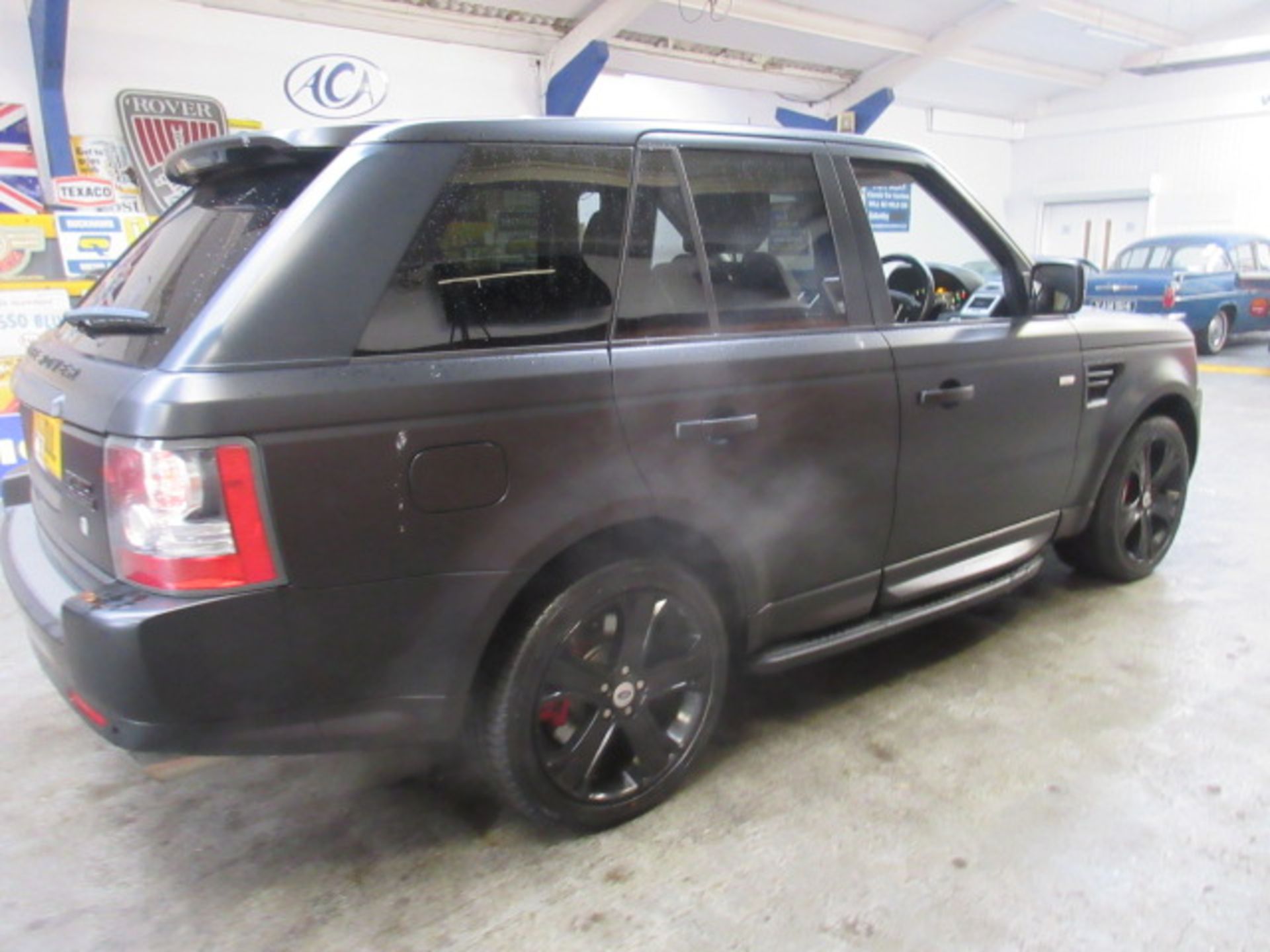 11 11 Range Rover SP HSE S/CV8 - Image 13 of 22